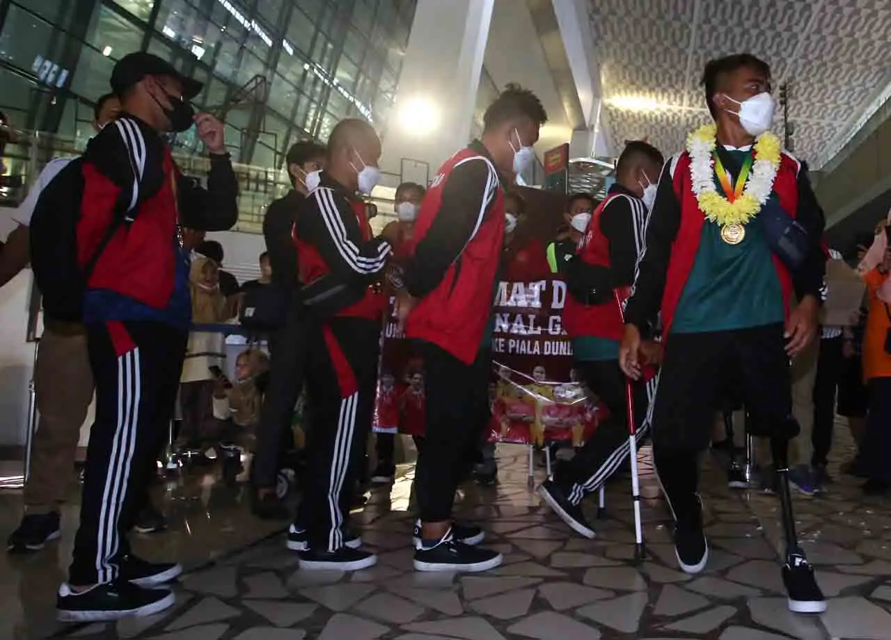 Bikin Bangga, Timnas...