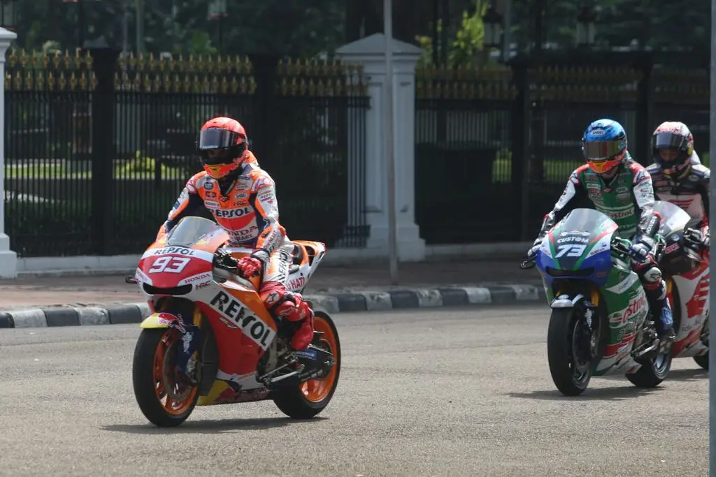 Presiden Jokowi Lepas...