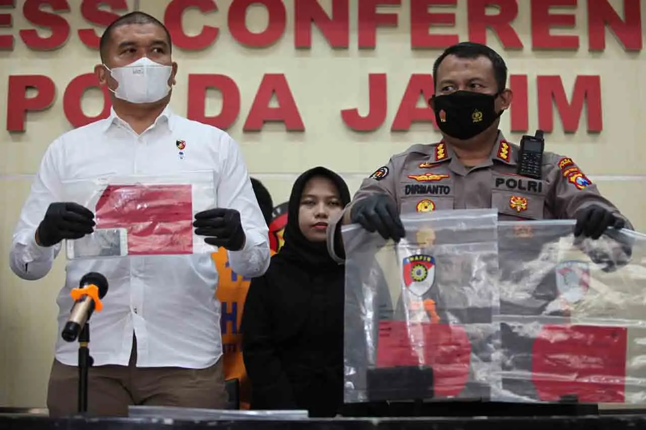 Ini Tampang Tersangka...