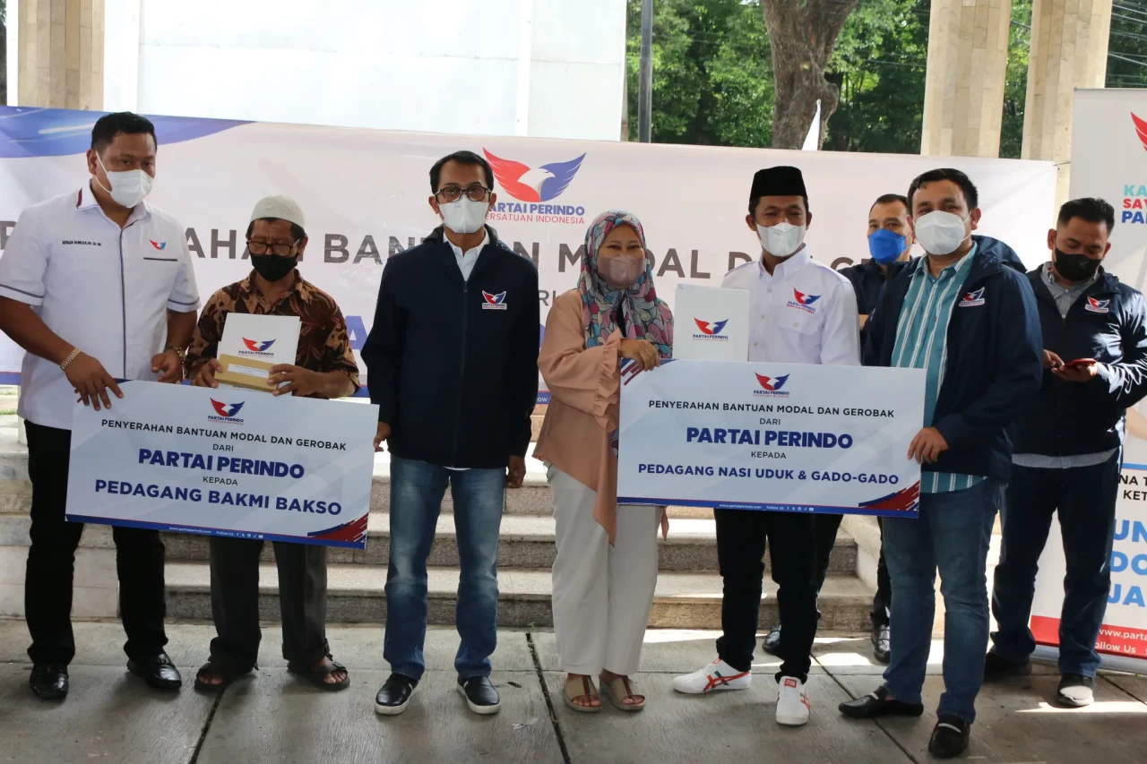 Perindo Berikan Bantuan...