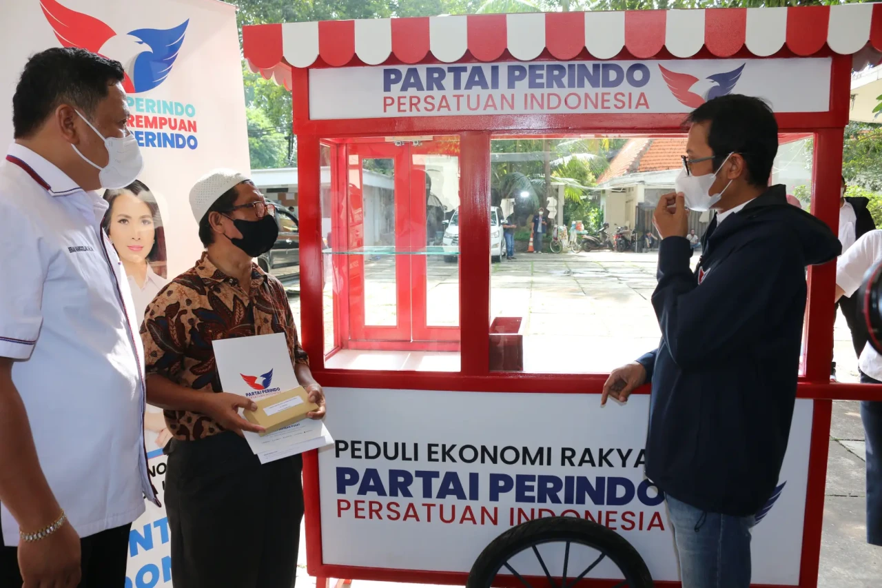 Perindo Berikan Bantuan...