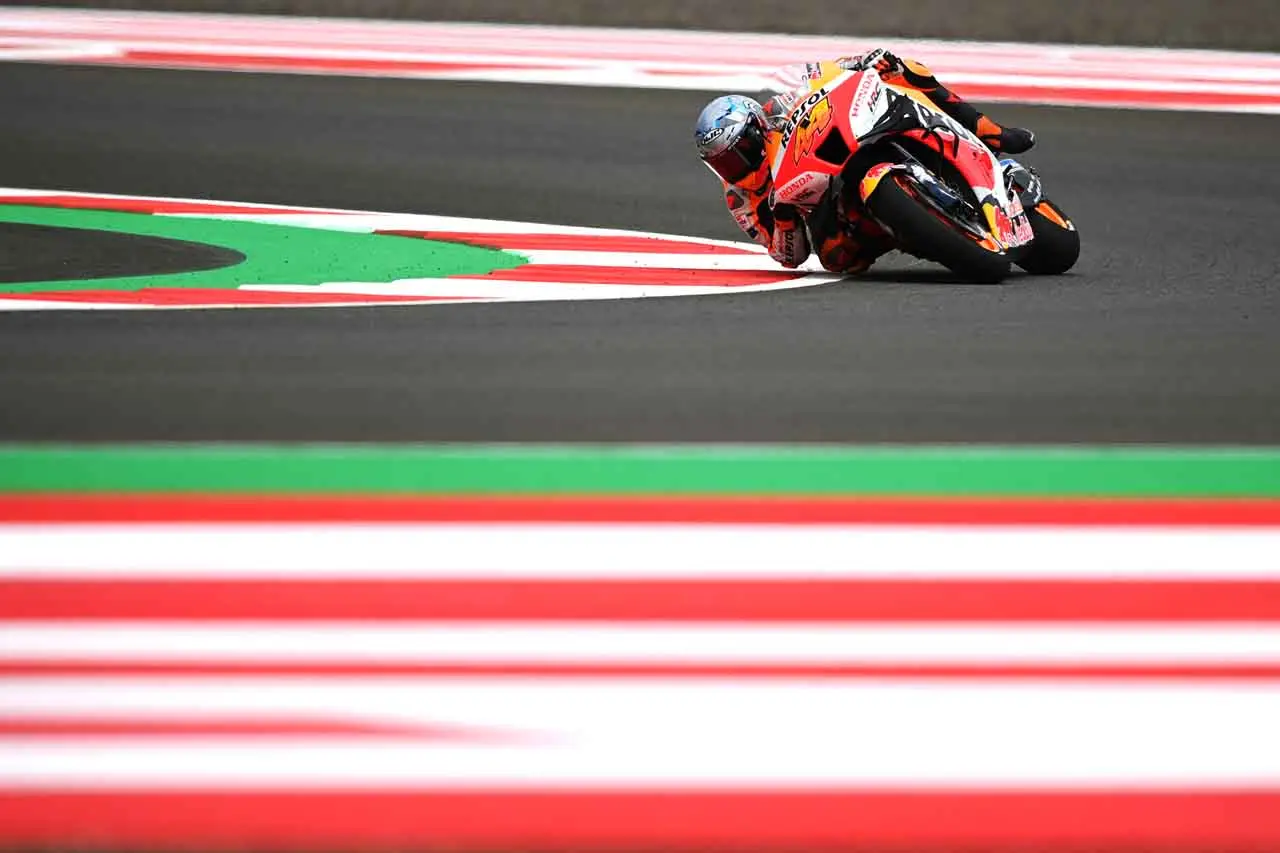 Latihan Bebas 1 MotoGP...