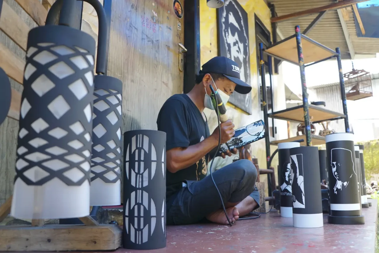 Kreatif, Warga Gunungpati...