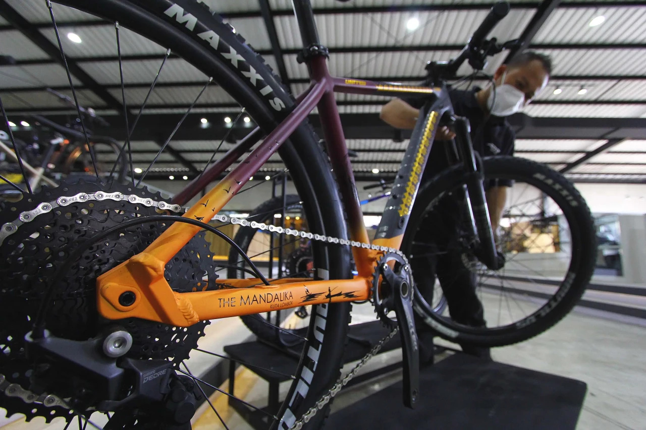 United Bike Luncurkan...