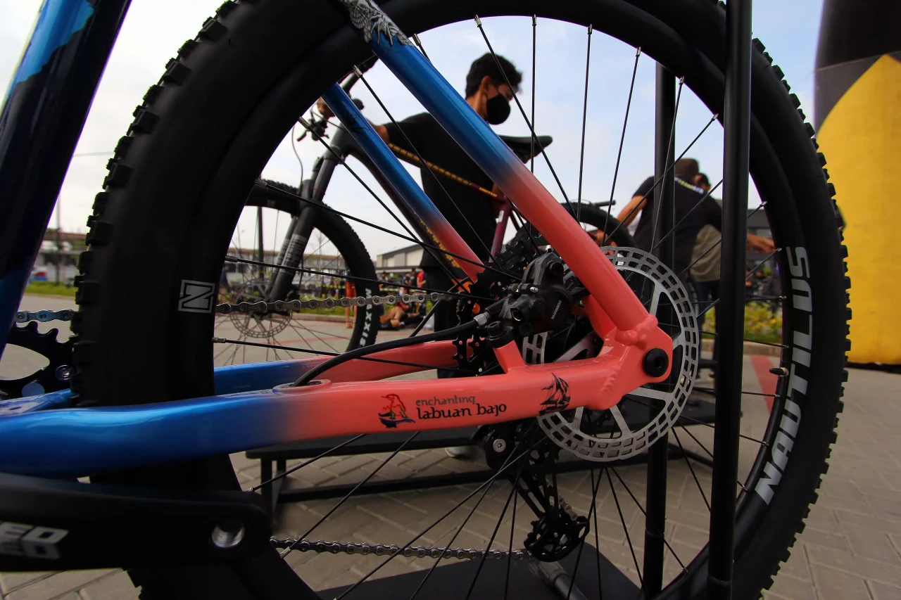 United Bike Luncurkan...