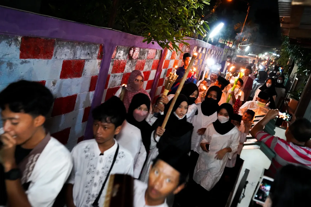 Pawai Obor Sambut Ramadhan...