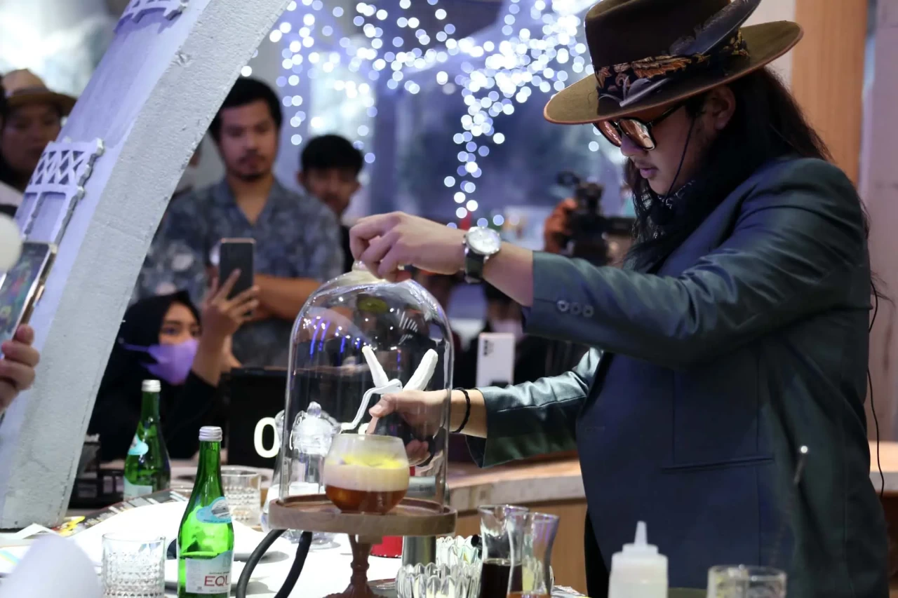 Kollabora Coffee Mixology...