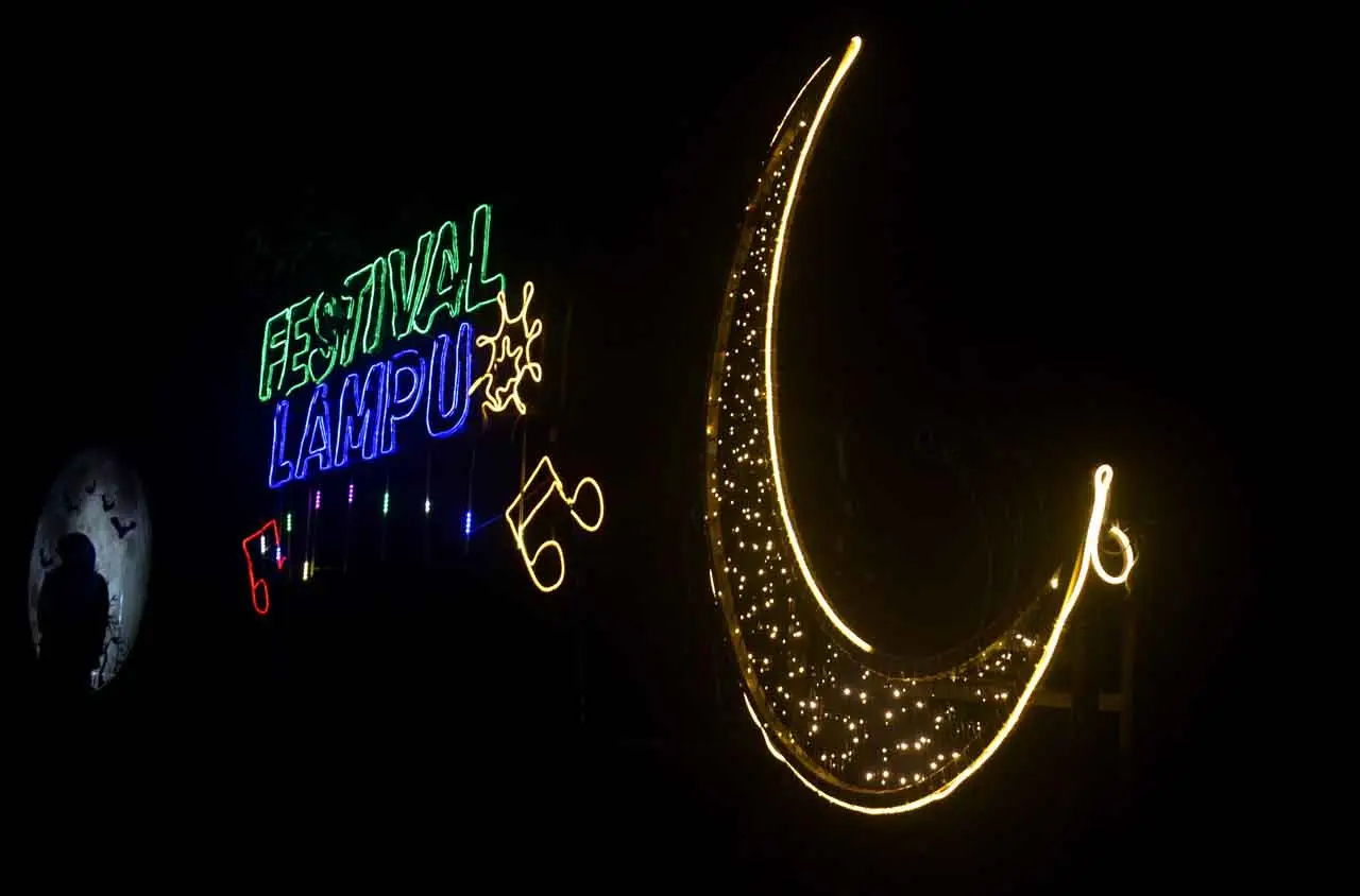 Warna-warni Festival...