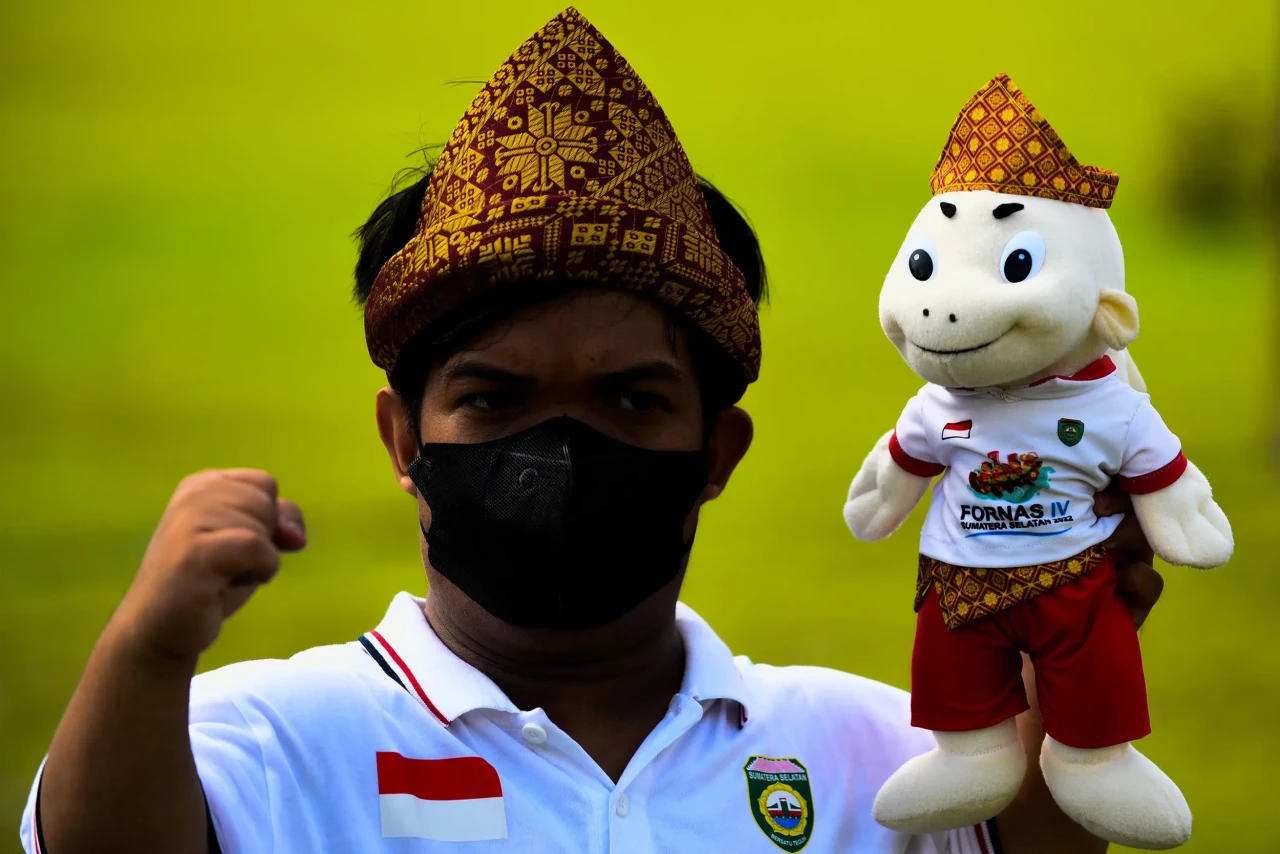 Peluncuran 100 Hari...