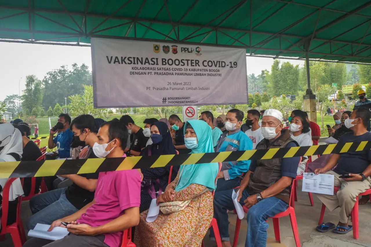 Tahun Kedua Pandemi,...