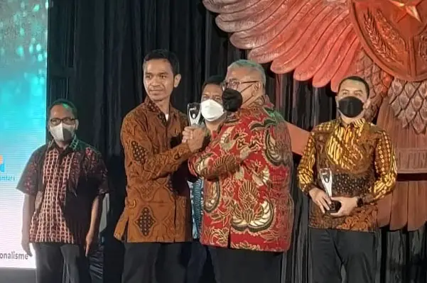 KORAN SINDO Sabet 2...