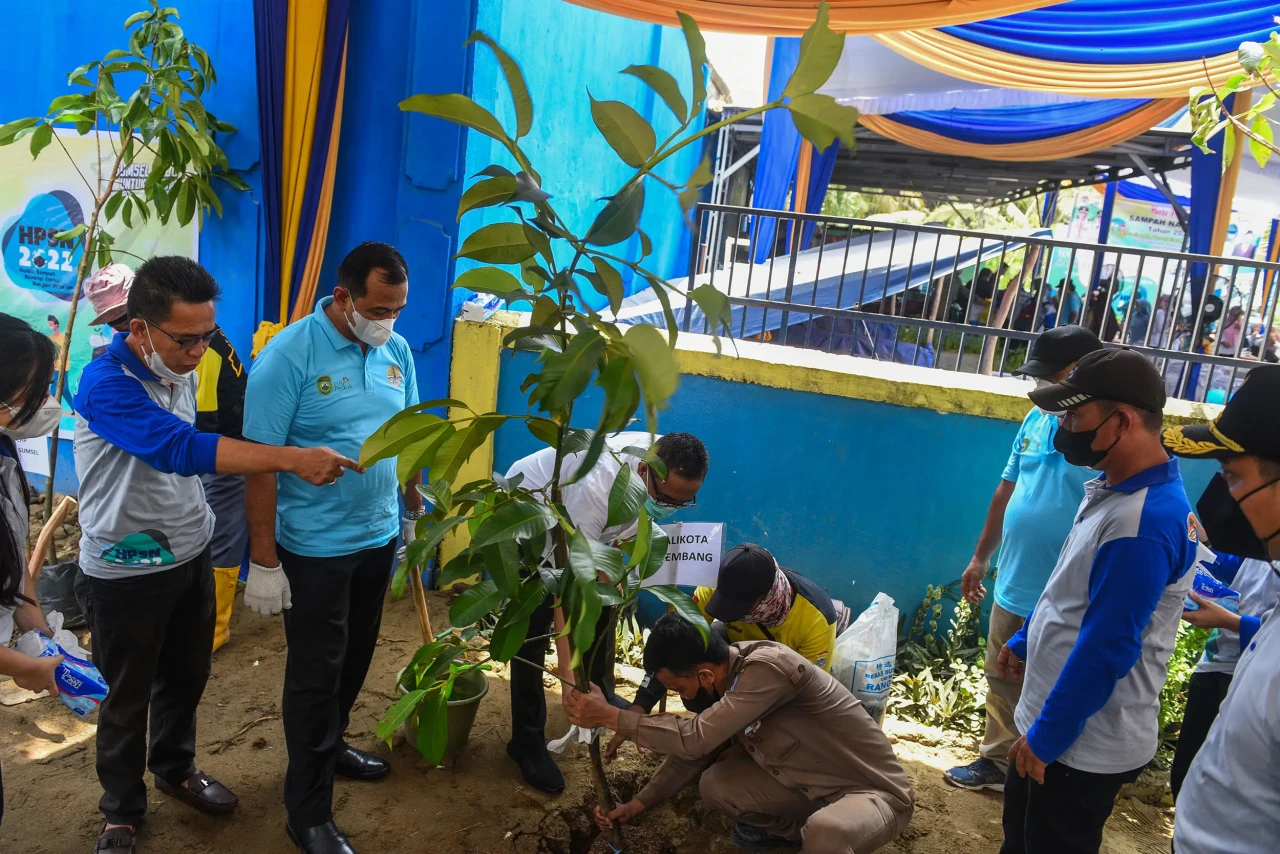 Peringatan Hari Sampah...