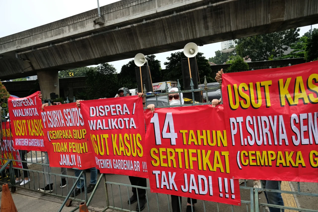 12 Tahun Tak Kunjung...