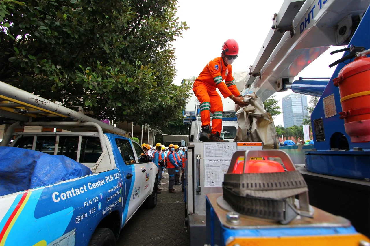 PLN Jakarta Siagakan...