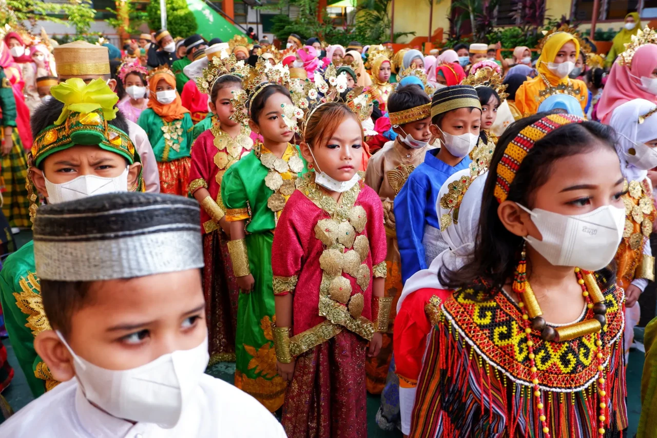 Warna-warni Hari Budaya...