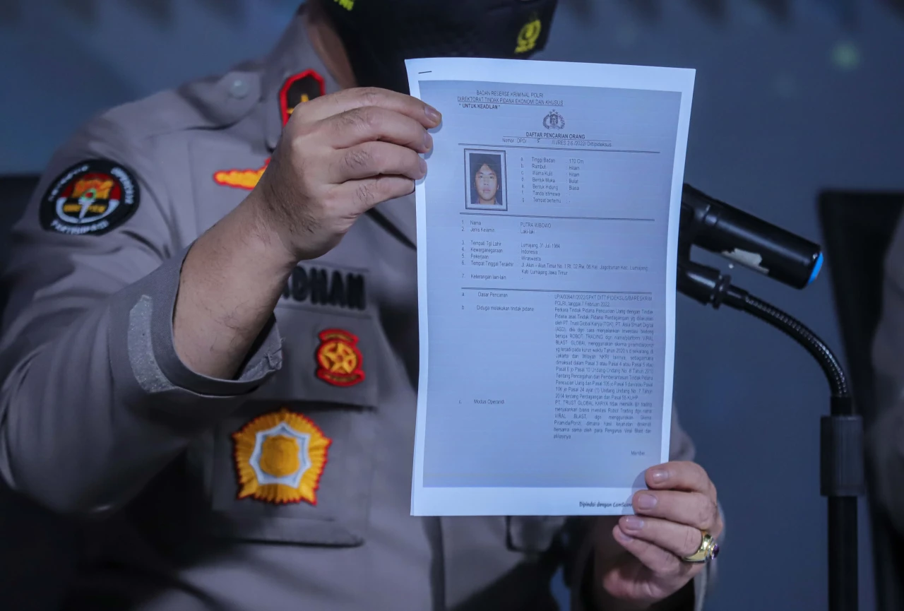 Polri Tetapkan Pendiri...