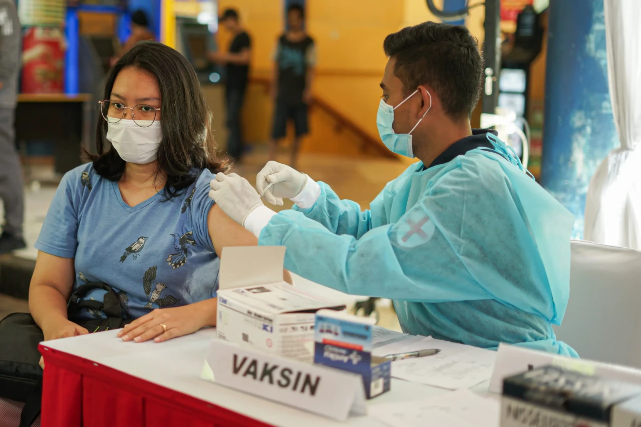 Vaksinasi Booster Dapat...