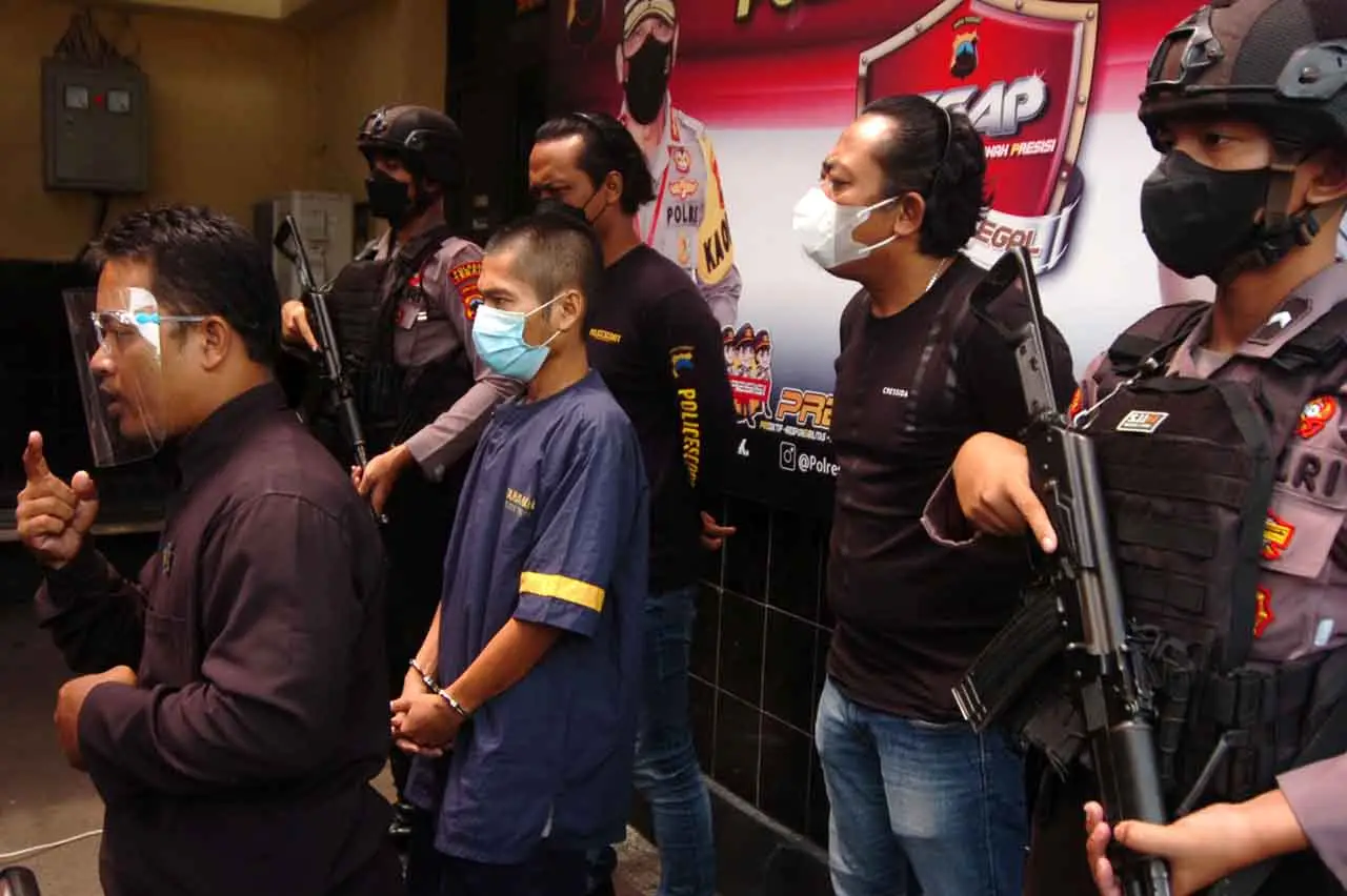 Ini Tampang Pelaku Mutilasi...