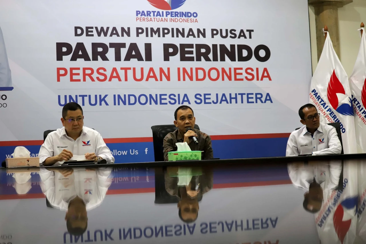 Hary Tanoe Tunjuk Boyke...