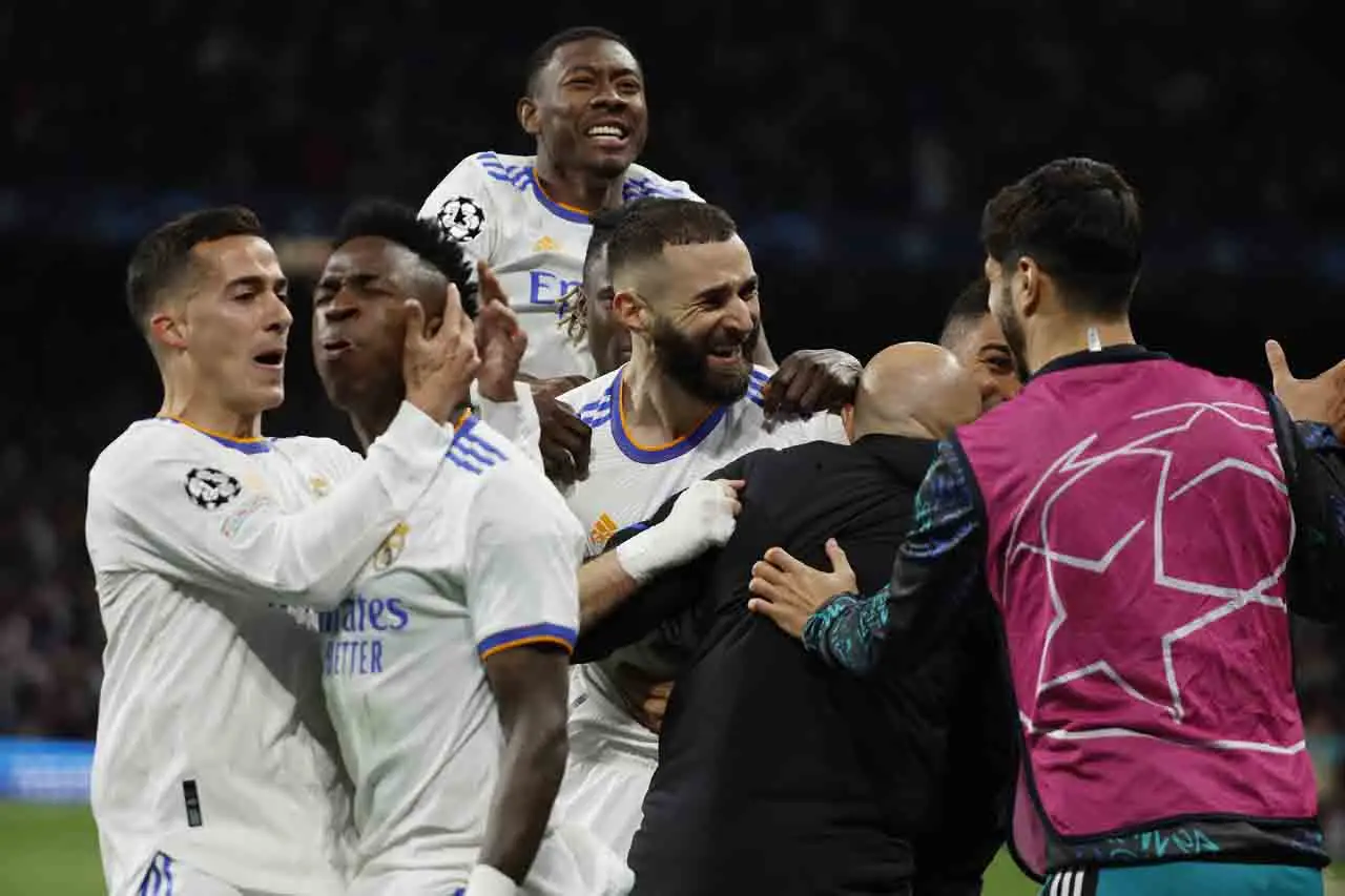 Menang Agregat 5-4,...