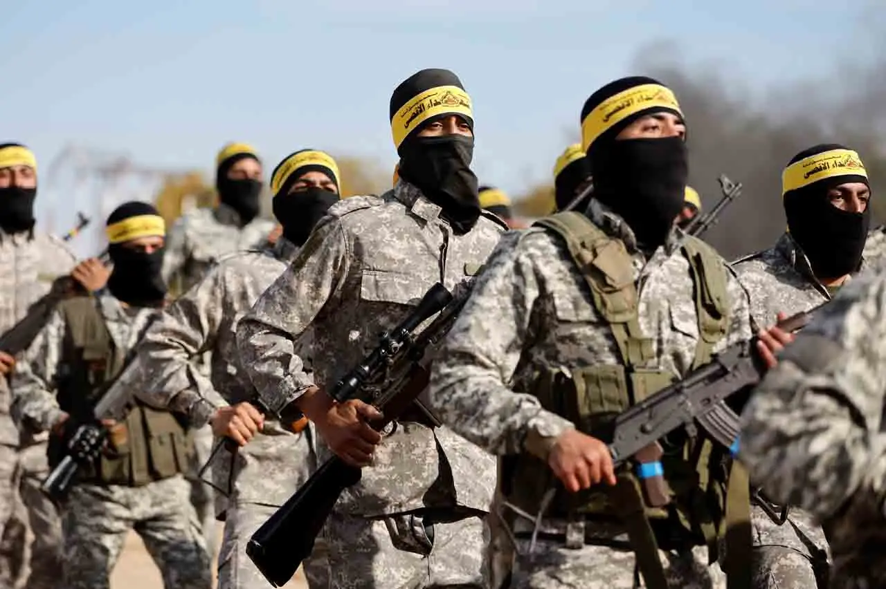 Potret Aksi Militan...