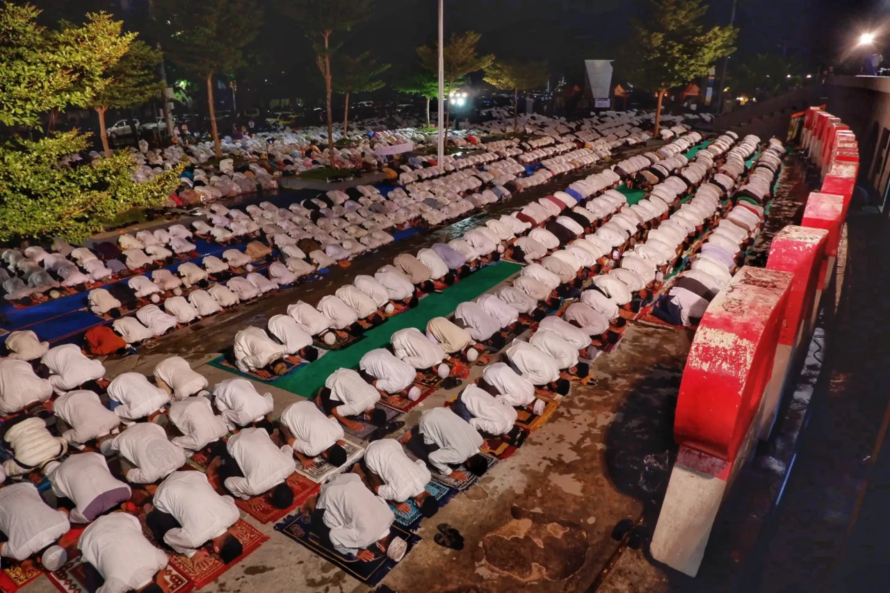 Gerakan Salat Subuh...