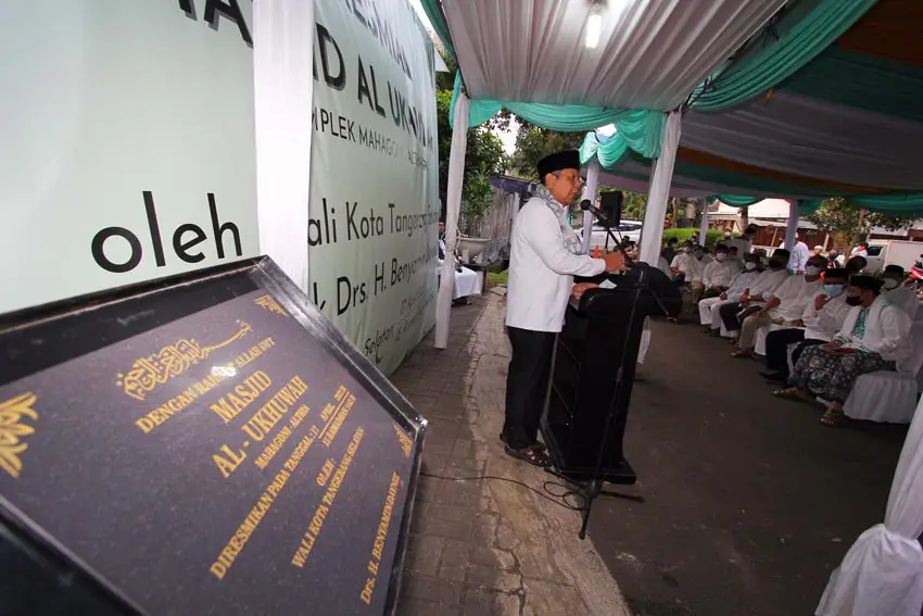Wali Kota Benyamin Davnie...