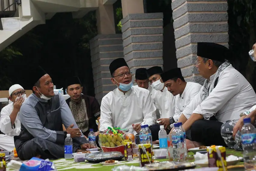 Wali Kota Benyamin Davnie...
