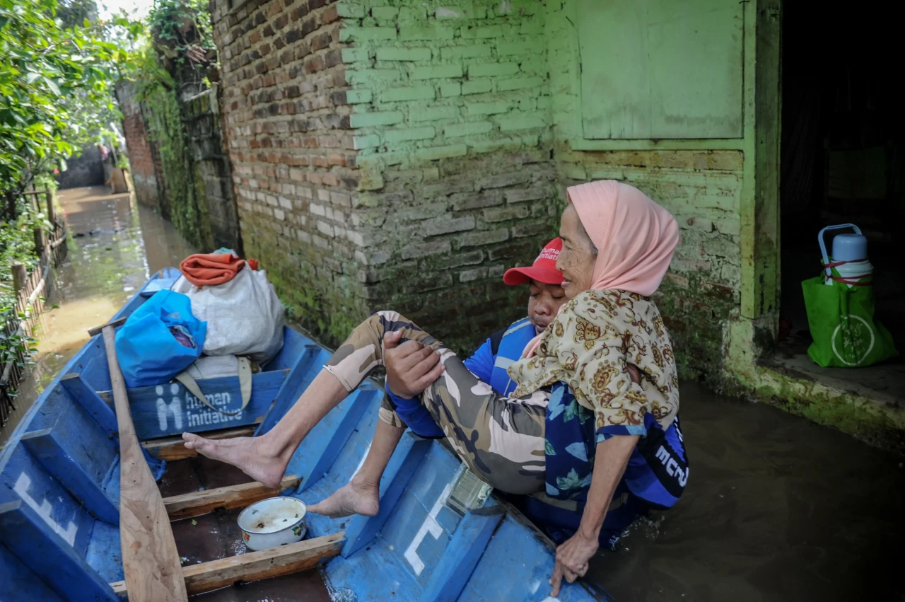 Banjir Landa 13 RW di...