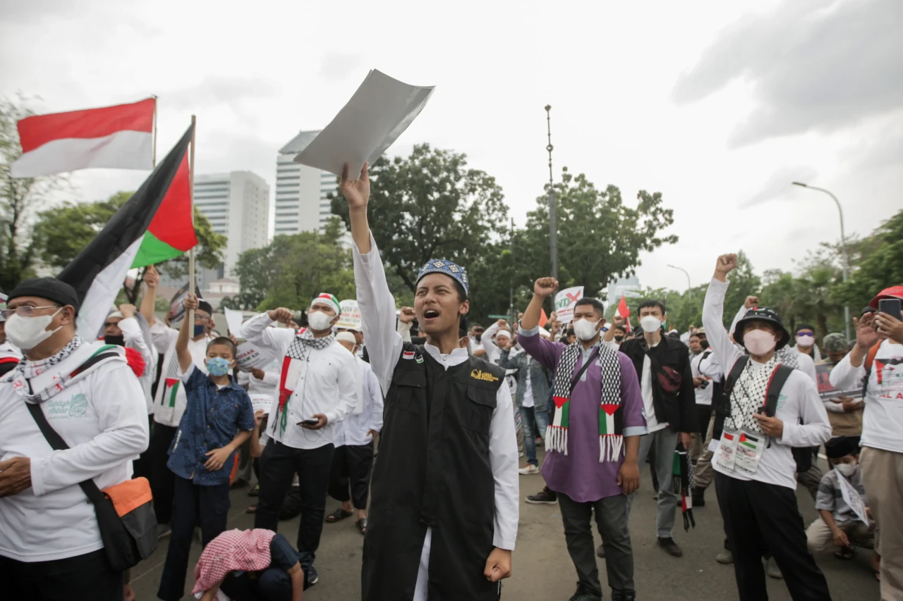 Aksi Damai Bela Palestina...