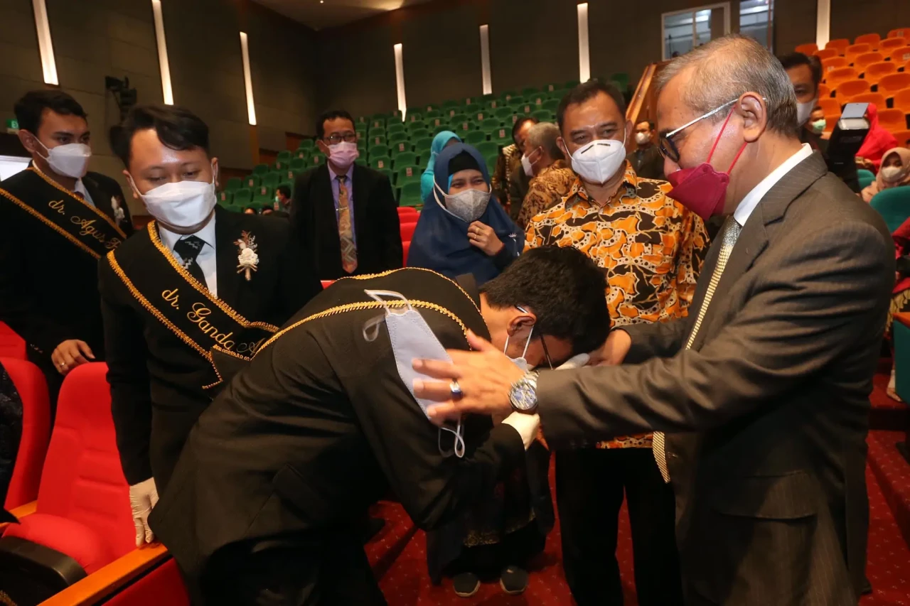 Penuh Haru, Begini Suasana...