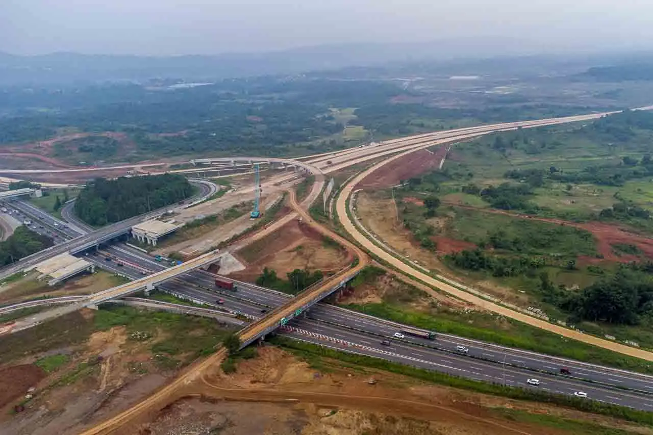Tol Japek II Selatan...