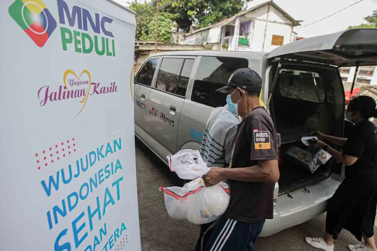 MNC Peduli Bagikan Bantuan...