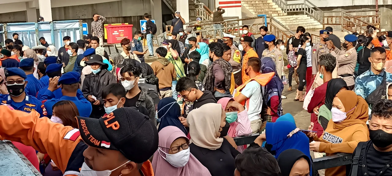 Pelabuhan Kaliadem Muara...