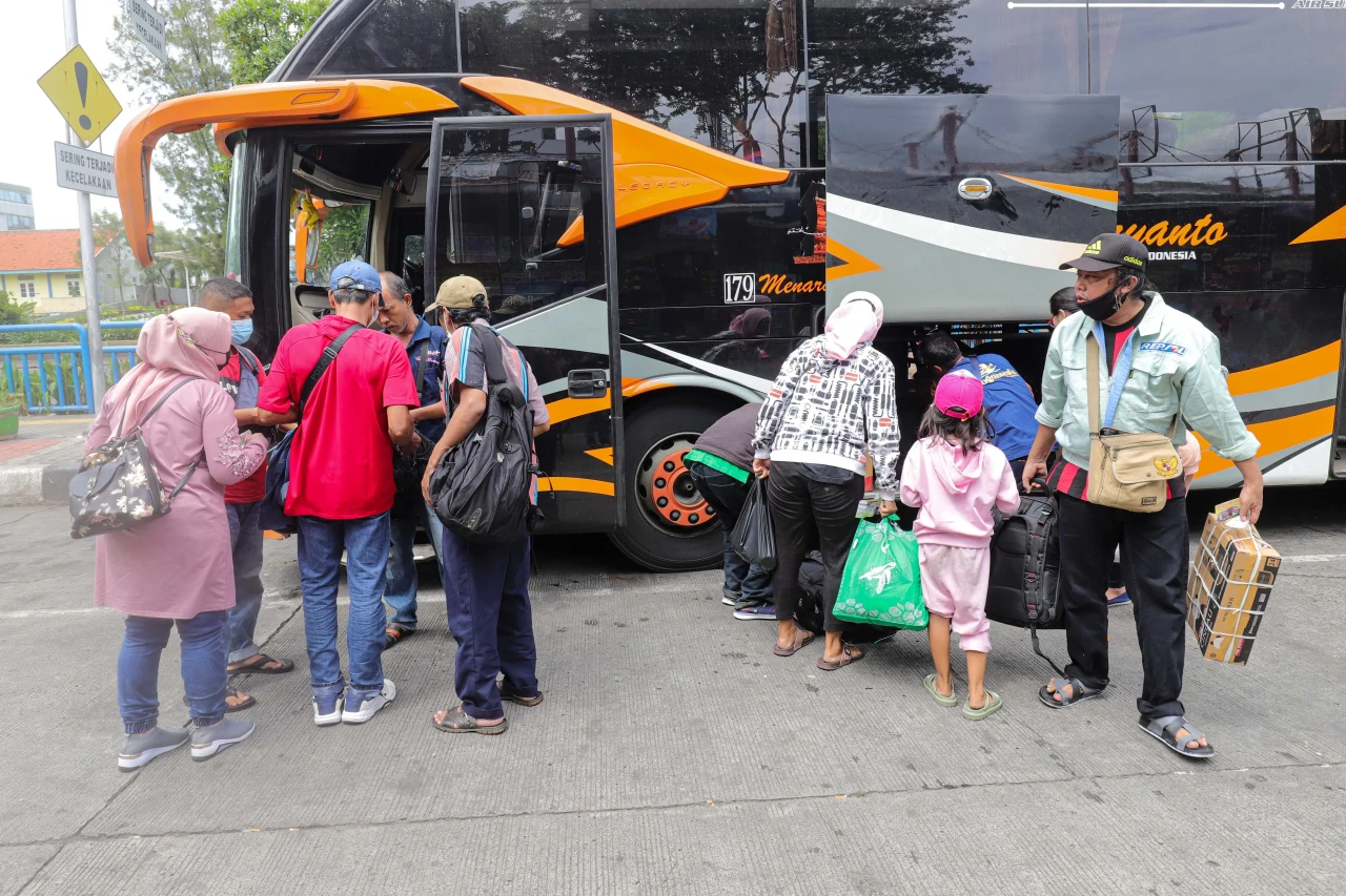 H-3 Jelang Lebaran,...