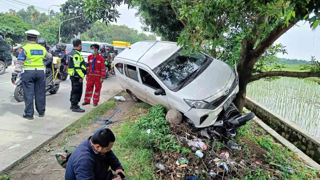 Kecelakaan di Jalur...