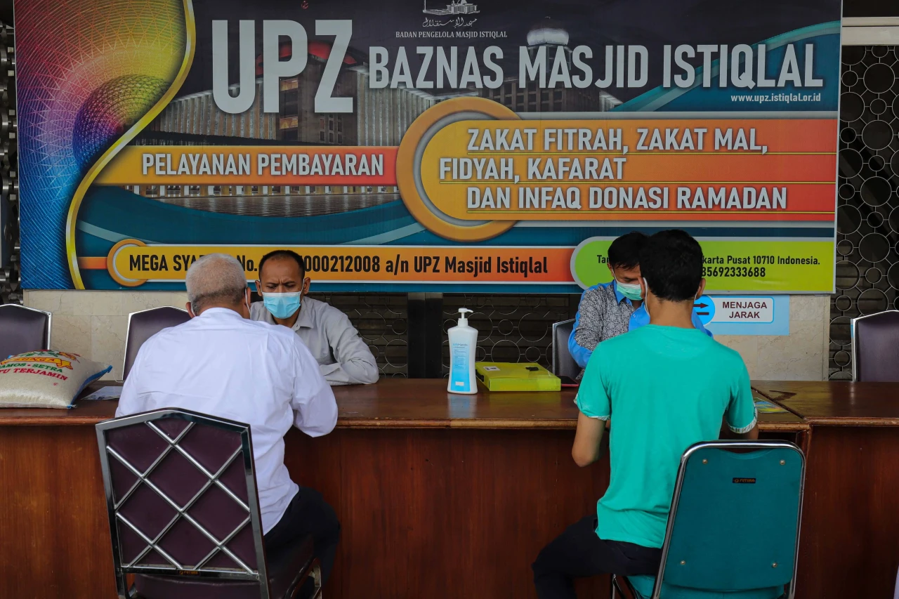 Layanan Zakat Fitrah...