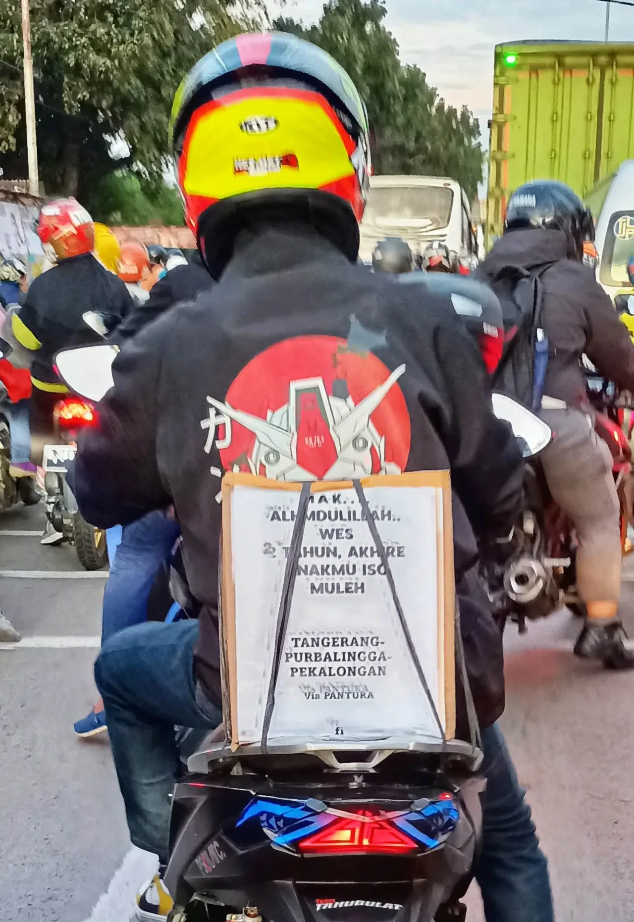 Kumpulan Pesan Nyeleneh...