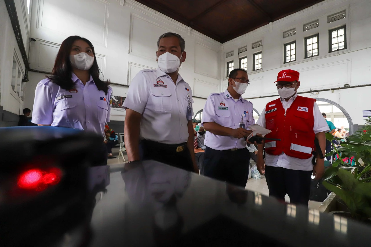 Ketua PMI DKI Jakarta...