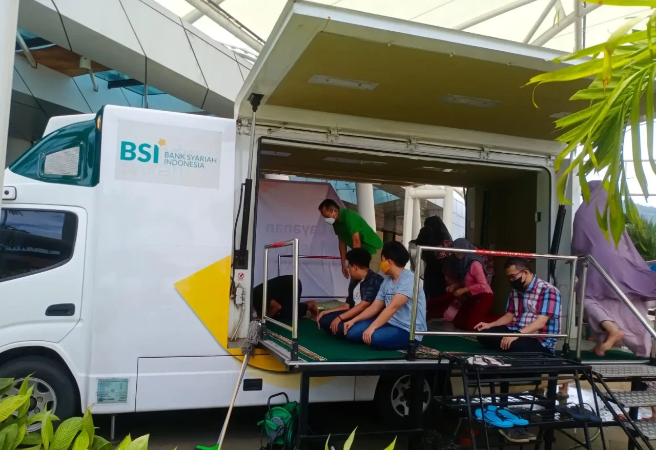 BSI Siagakan Mobil Mushola...
