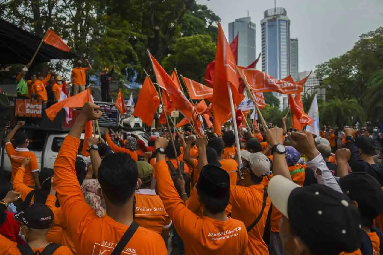 Peringatan Hari Buruh...