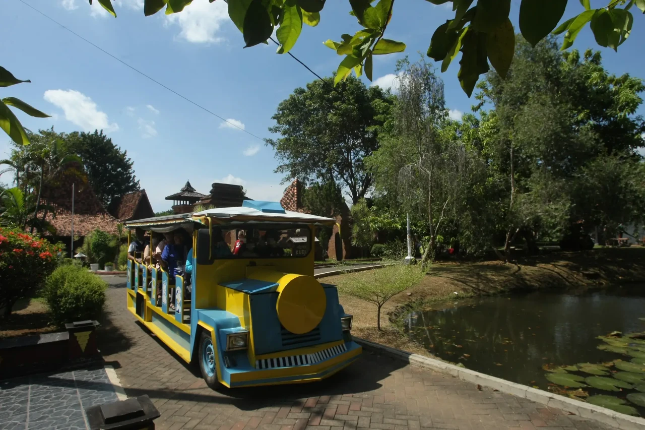 Geliat Objek Wisata...