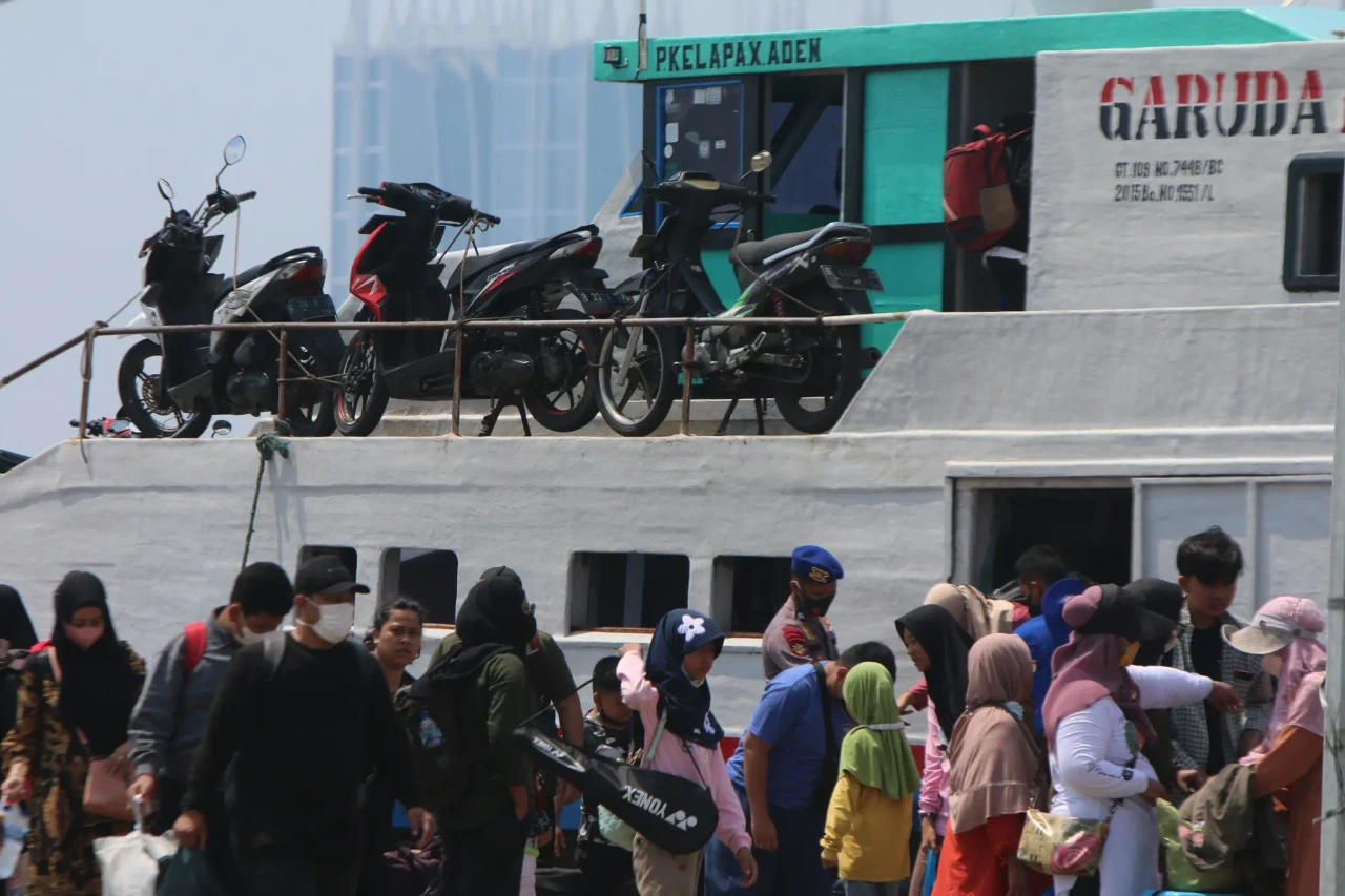 Pelabuhan Muara Angke...