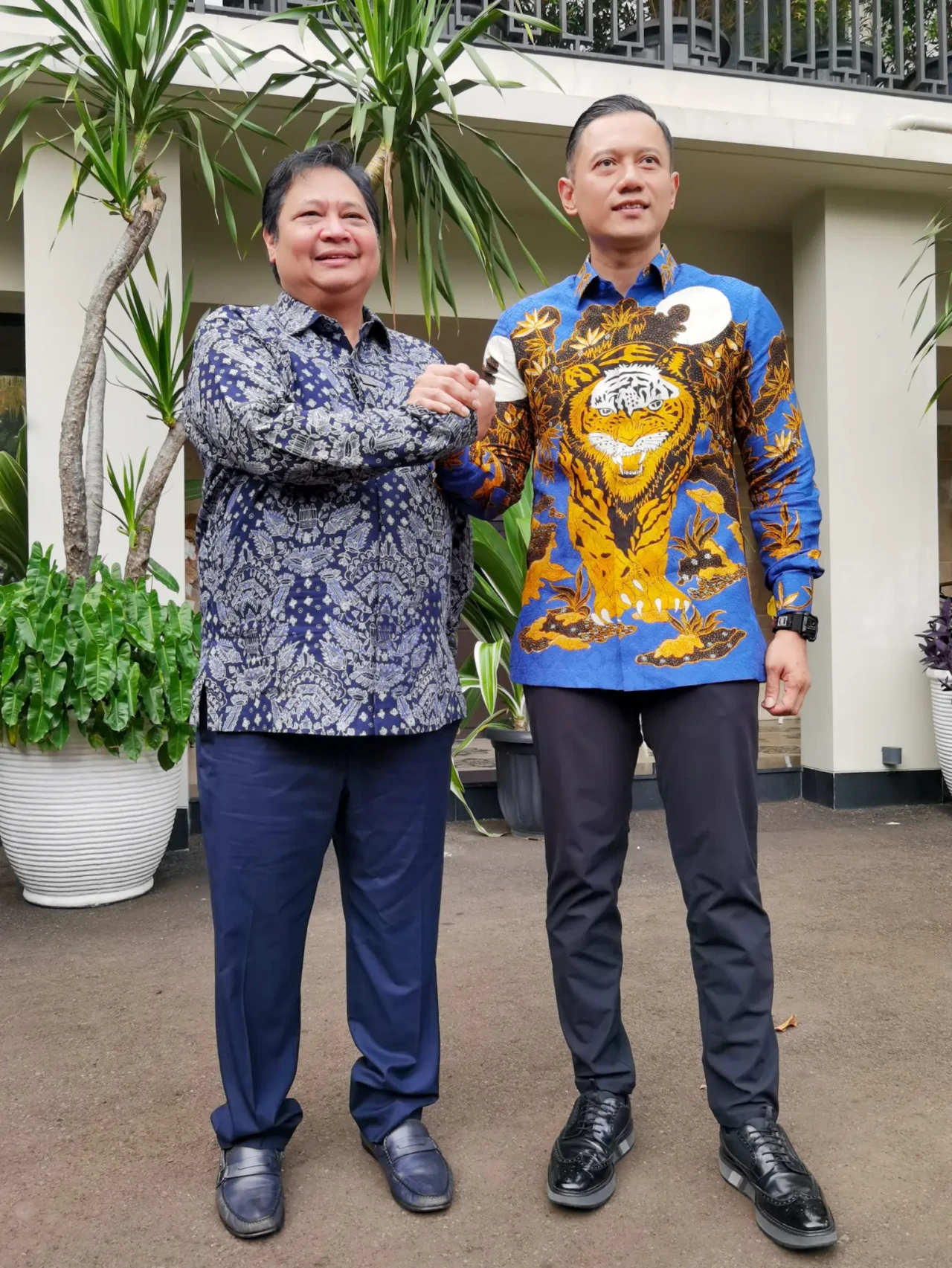 AHY Bertemu dengan Airlangga...