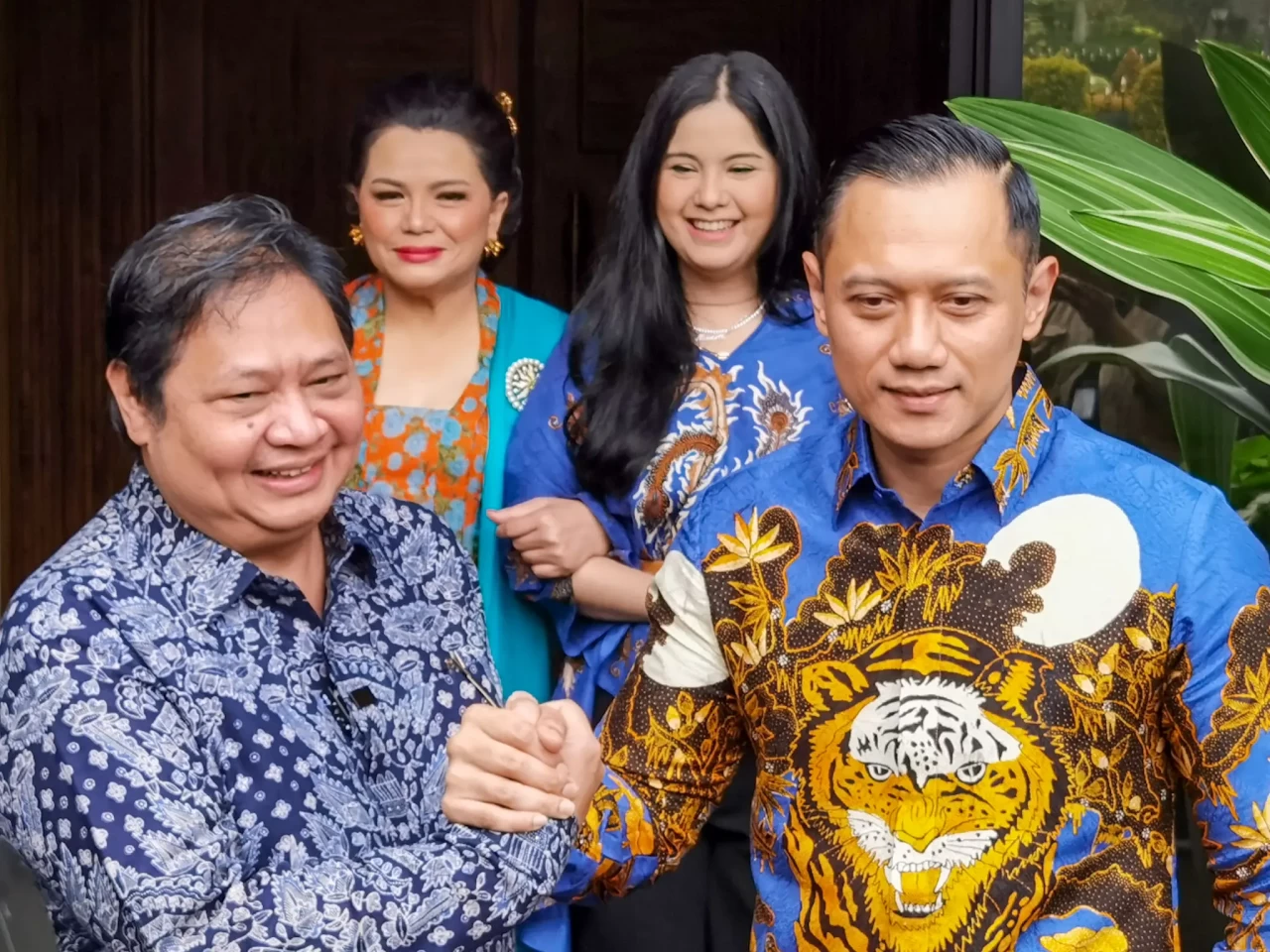 AHY Bertemu dengan Airlangga...
