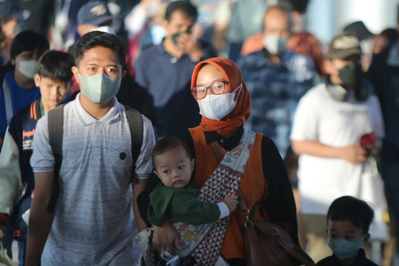 Jelang Akhir Libur Lebaran,...