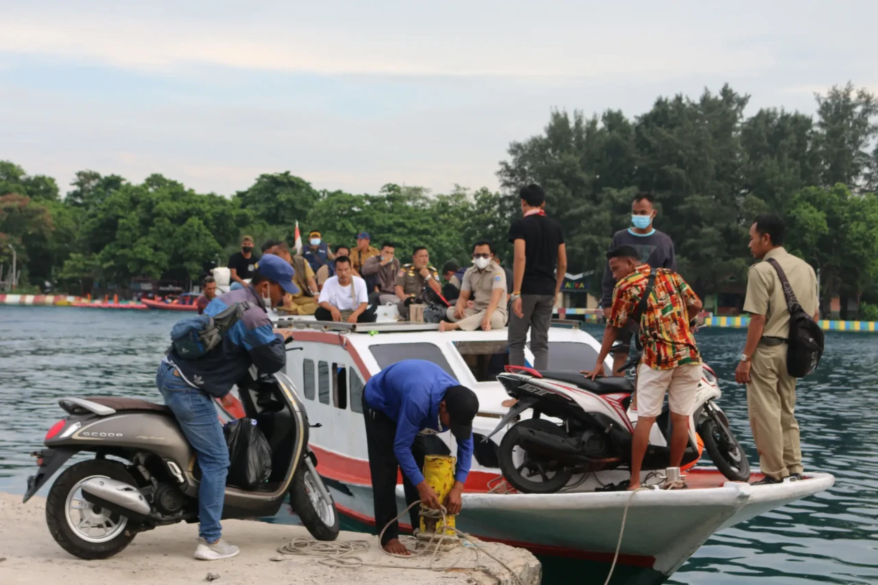 Hari Pertama Kerja Pegawai...