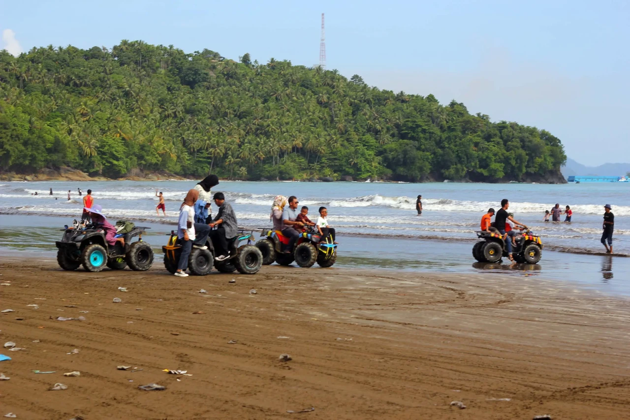 Serunya Bermain Motor...