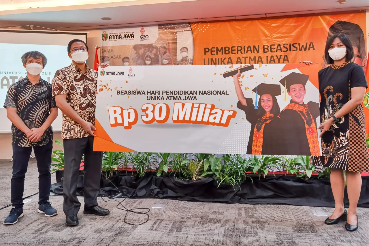 Unika Atmajaya Sumbang...