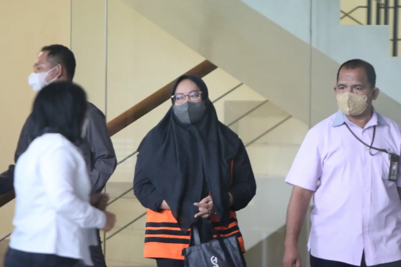 Pemeriksaan Perdana...